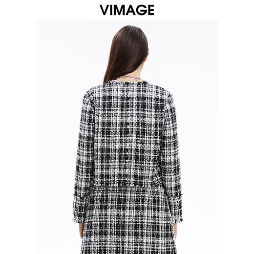 VIMAGE纬漫纪秋冬新款女装舒适优雅格纹短款外套V1603238 商品图7