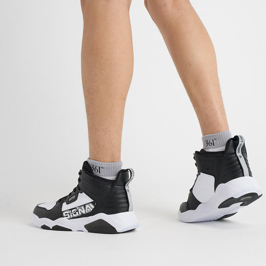 361度2021秋季运动高弹休闲鞋男子高帮板鞋572136601 商品图2