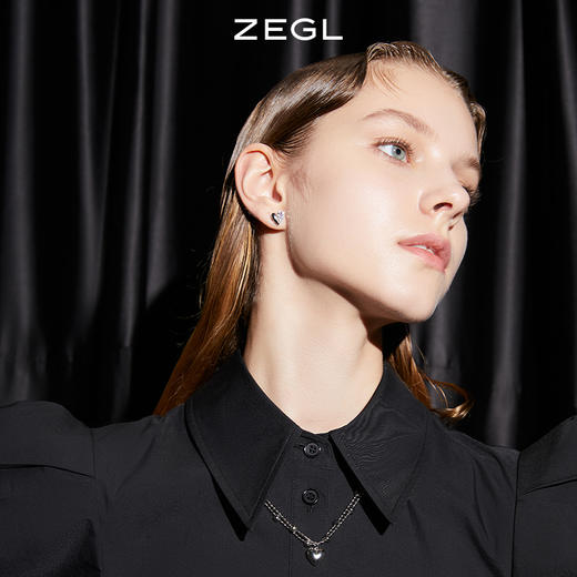 ZEGL爱心耳钉女2023年新款潮耳环高级感轻奢冷淡风925银针耳饰品 商品图1