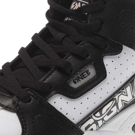 361度2021秋季新款运动鞋减震系带高帮女休闲板鞋582136601 商品图4