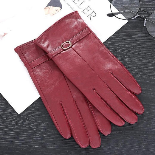 优品-时尚纯色羊皮手套-会员6折 商品图4