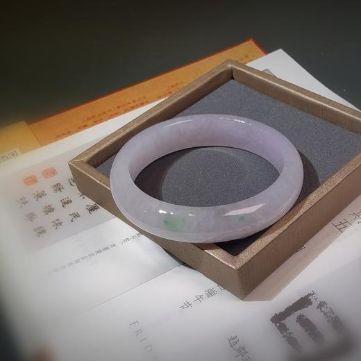淡紫色紫罗兰翡翠带绿点翡翠手镯 商品图5