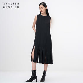 【散落】下摆流苏拼缝设计黑色落肩宽松连衣裙/0000764