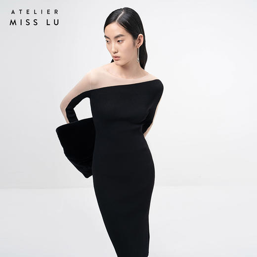 【轻暖拥抱】流畅曲线黑色拼纱长袖针织连衣裙/202105 商品图2