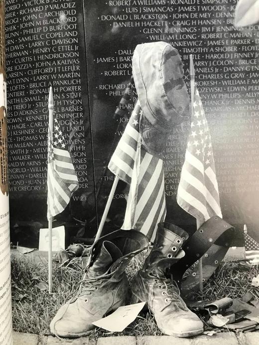 史密森尼学会馆藏美国历史遗物图集 数百幅插图 精装大16开 商品图9