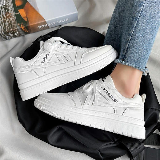 【服饰鞋包】小白鞋男韩版潮流学生休闲时尚增高白色板鞋子 商品图3