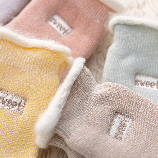 【3双装 温暖守护你的“jiojio”】冬季加厚卷边加绒刺绣雪地袜ins潮袜甜美少女袜纯色女袜中筒袜长袜子 商品图2