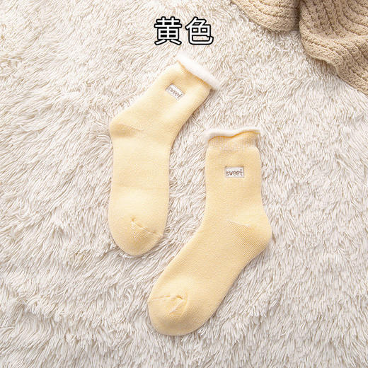 【3双装 温暖守护你的“jiojio”】冬季加厚卷边加绒刺绣雪地袜ins潮袜甜美少女袜纯色女袜中筒袜长袜子 商品图6