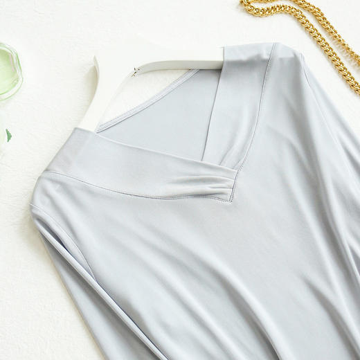 TG-TG03S167 秋冬真丝长袖V领打底衫 桑蚕丝内搭保暖上衣长袖 商品图2