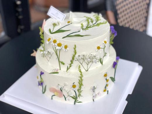 ins风简约鲜花蛋糕 商品图0