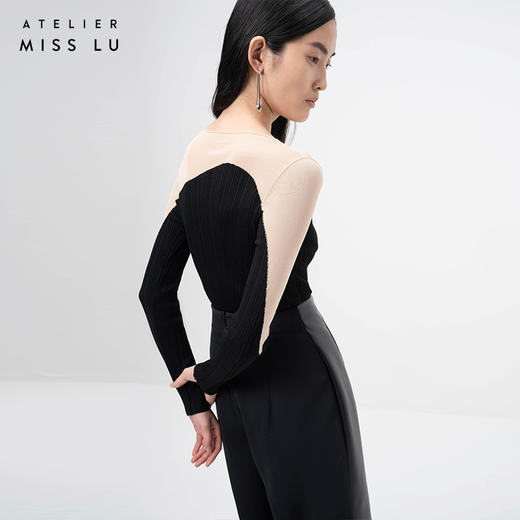 【近月之丘】流畅曲线黑色拼纱长袖针织上衣/202118 商品图3