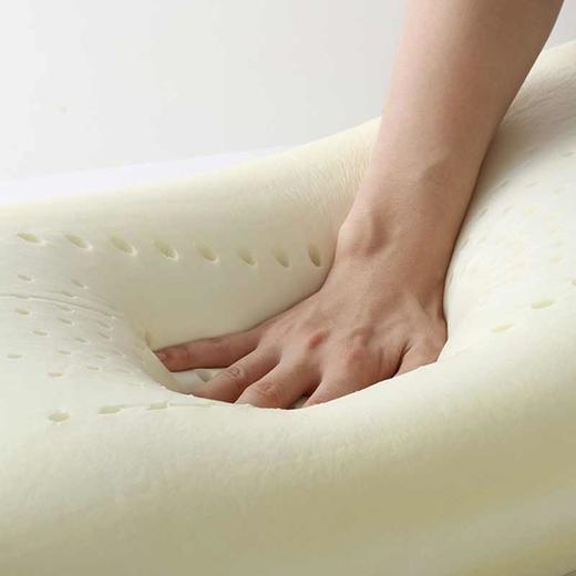 ABS爱彼此 空气感记忆枕 商品图1