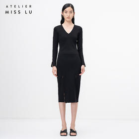 【隙】细缝镂空设计黑色针织半裙/202113