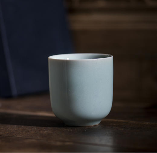 【粹物有道】龙泉青瓷粉青小杯陶瓷家用功夫茶具主人杯品茗杯 商品图3