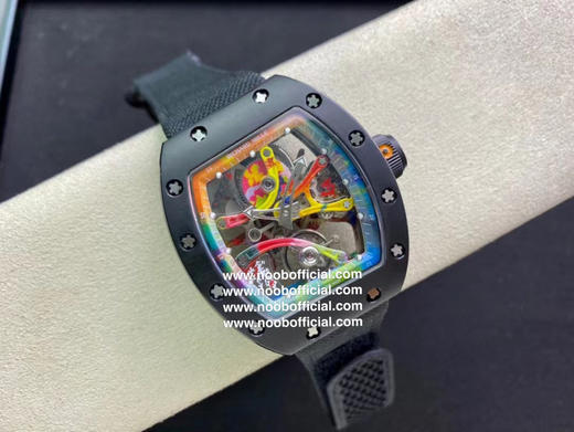 理查德米勒RM68-01 涂鸦 陀飞轮系列，我来自涂鸦大师，此款腕表是来自《涂鸦大师Cyril Phan》创新之作。 商品图4