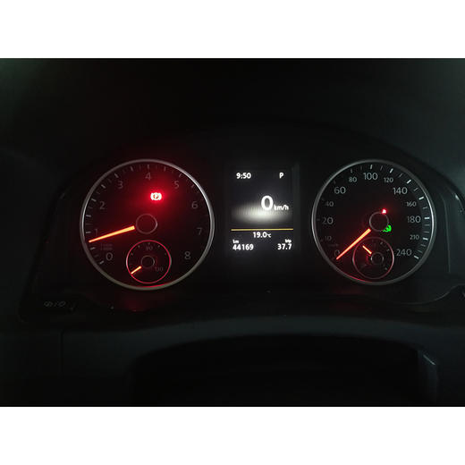 大众 途观 1.8TSI 自动两驱豪华型【长租-北京】 商品图5