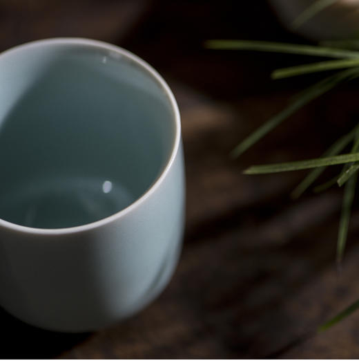 【粹物有道】龙泉青瓷粉青小杯陶瓷家用功夫茶具主人杯品茗杯 商品图1