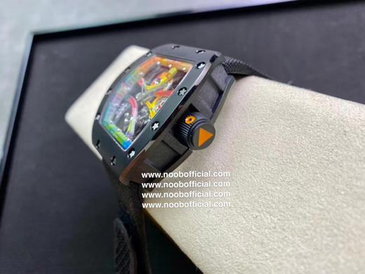 理查德米勒RM68-01 涂鸦 陀飞轮系列，我来自涂鸦大师，此款腕表是来自《涂鸦大师Cyril Phan》创新之作。 商品图2