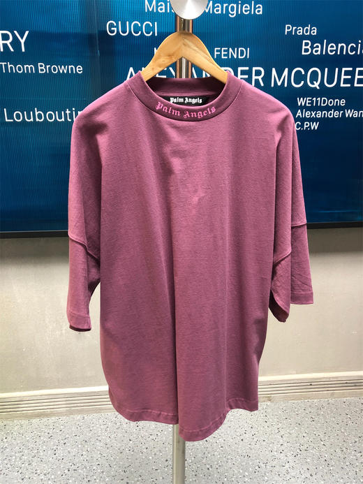  男女同款  背后英文大logo五分袖T恤 商品图1