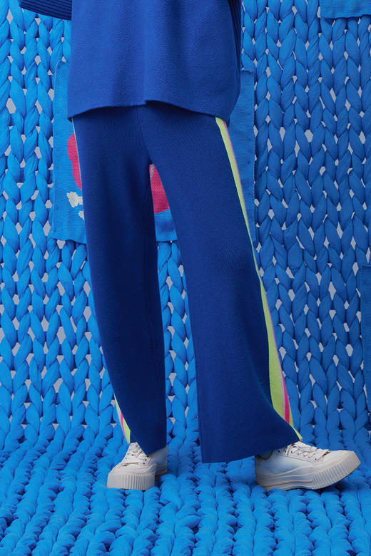 撞色抽条羊绒直筒女裤 SJF93K265N 商品图8