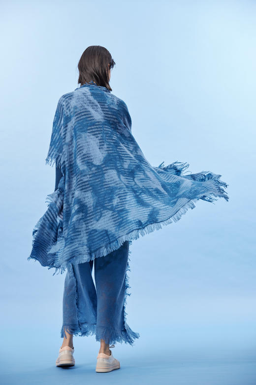 手工毛毡羊绒针织斗篷披肩 SJF93W439N SJF93W439A 商品图2