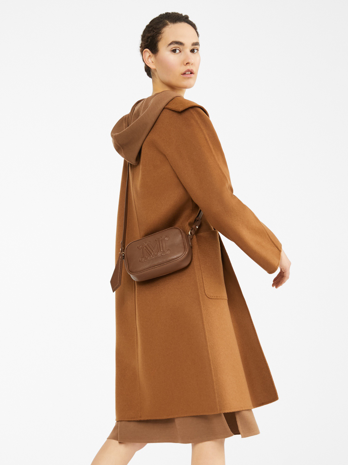 m家多色纯羊绒水波纹大衣lilia