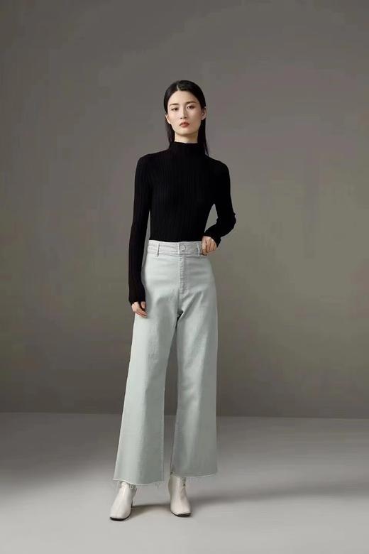 皮皮狗精仿抽条女套衫8605210818 商品图3