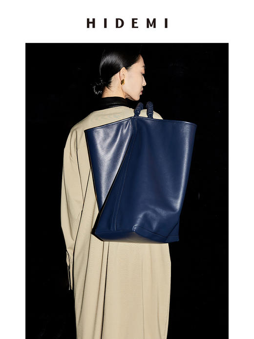 HIDEMI设计感水桶包大号 卡其/藏蓝 商品图1