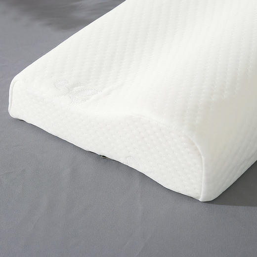 【紫韵家纺】记忆棉护颈枕2019红色枕芯方型盒 商品图1