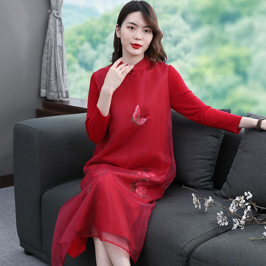 上海旗袍厂KDS-2167主推款喜婆婆酒红色婚宴装2021秋冬中国风宽松显瘦长袖裙子 商品图2