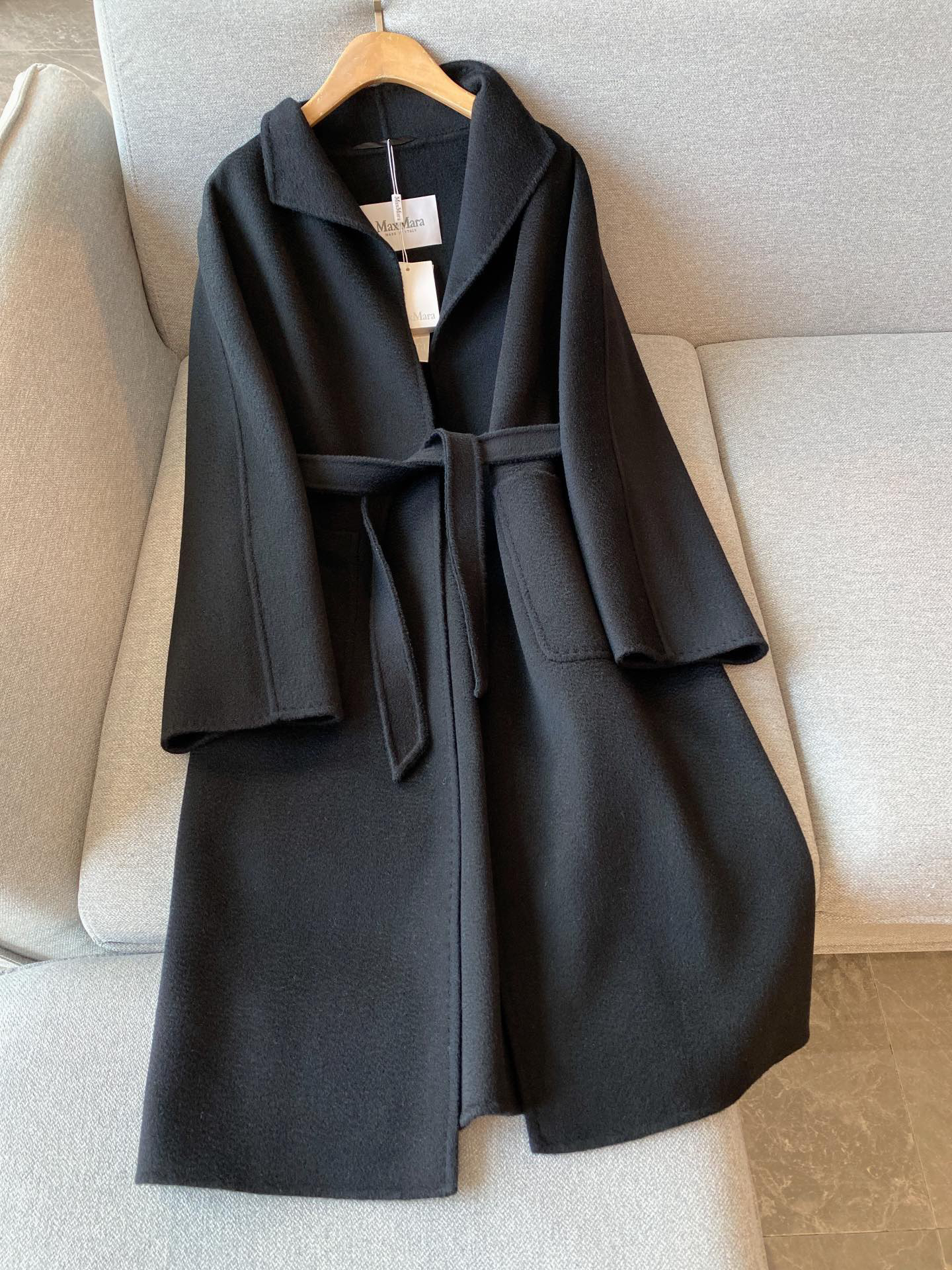 m家多色纯羊绒水波纹大衣lilia