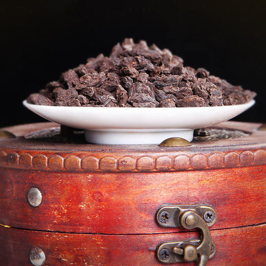 吉顺号勐海熟茶糯香茶化石B级皮桶装熟茶散茶520g（不要皮桶多发100克） 商品图2