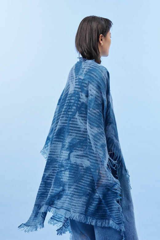 手工毛毡羊绒针织斗篷披肩 SJF93W439N SJF93W439A 商品图3