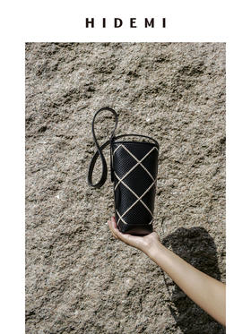 HIDEMI小酌红酒包（设计感水桶包小号）限量黑白编织