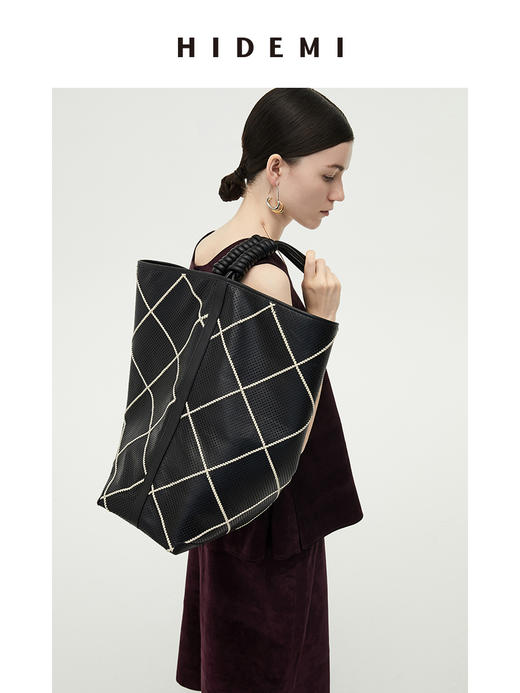 HIDEMI设计感水桶包大号 限量黑白编织 商品图14