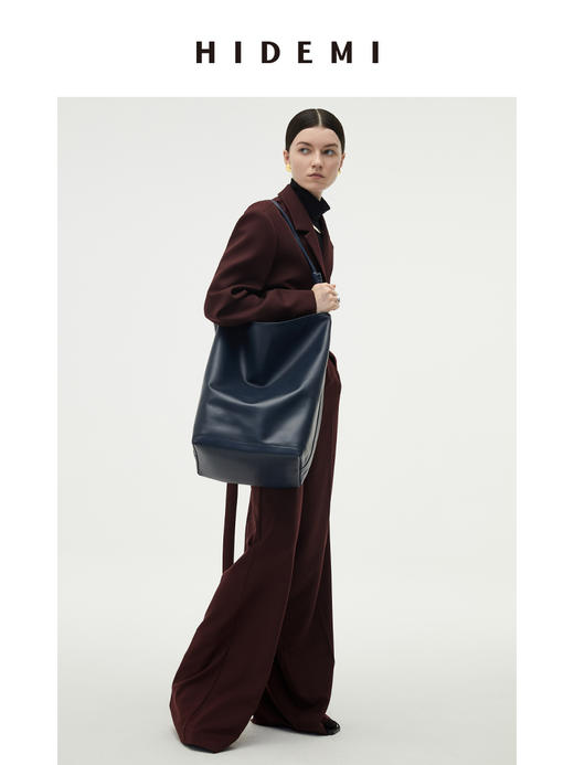 HIDEMI设计感水桶包大号 卡其/藏蓝 商品图11