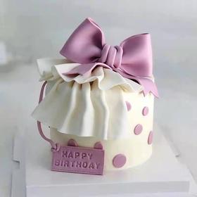 嗨森蛋糕——紫色蝴蝶结