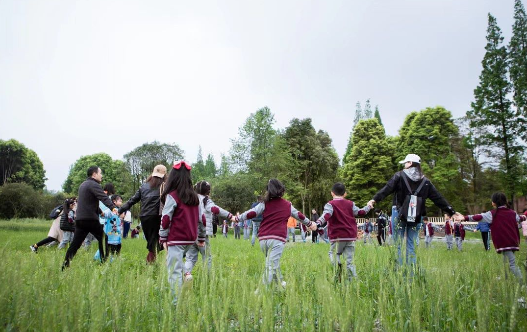 国庆·田园亲子营 | 荷田挖藕-秋日播种-亲子厨房-田园运动会-向往的