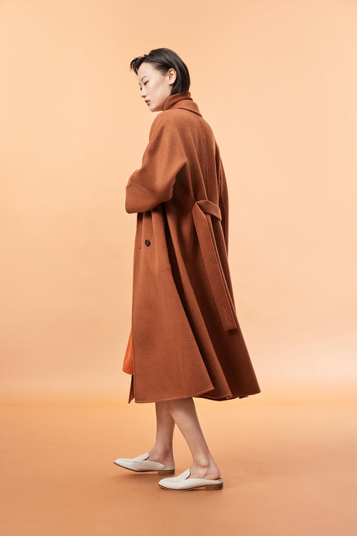  双排扣水波纹羊绒呢女长大衣 SJF92W821B 商品图1