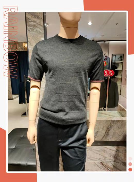 4F 休博派迪毛衫 商品图1