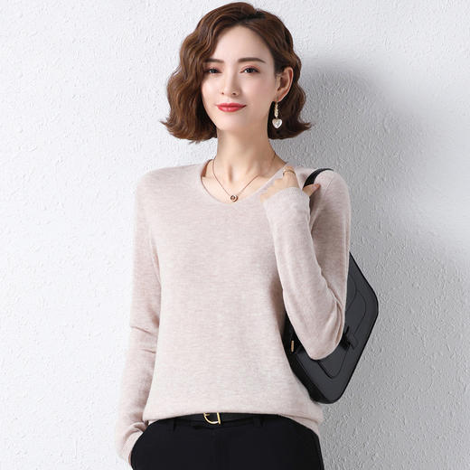 丁摩 无缝全羊毛V领打底衫21301-DB199-WX123 商品图5