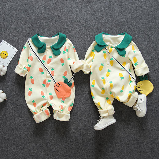幸福满满宝宝秋装翻领连体衣服男女孩可爱哈衣爬服新生婴儿衣服秋季外出服 商品图0