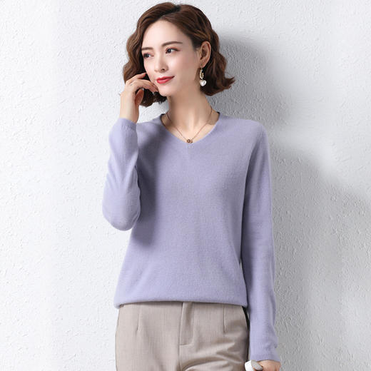 丁摩 无缝全羊毛V领打底衫21301-DB199-WX123 商品图13