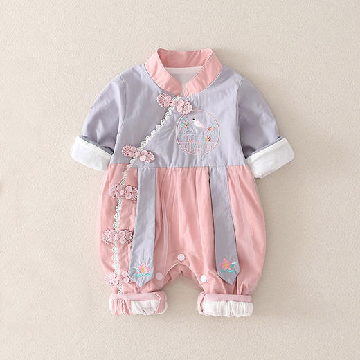 幸福满满婴儿秋装女宝宝连体衣满月婴儿服0-3-6个月公主哈衣女婴爬服批发 商品图1