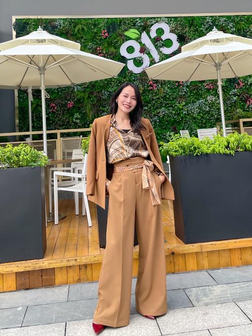 【伯妮斯茵】3A4551--黄栌色、漆黑色时尚气质西服外套 商品图0