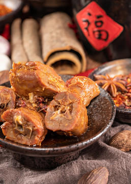 特色秘制卤鸭脖/个 {红果、干沟桥片区可同城配送到家 其他区域次日到店自提} 商品图1