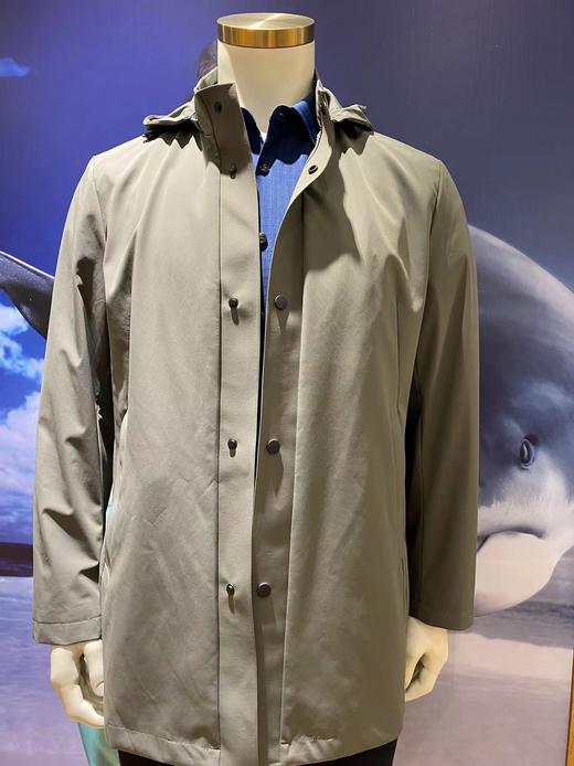 4F箭鱼鲨男装 商品图0