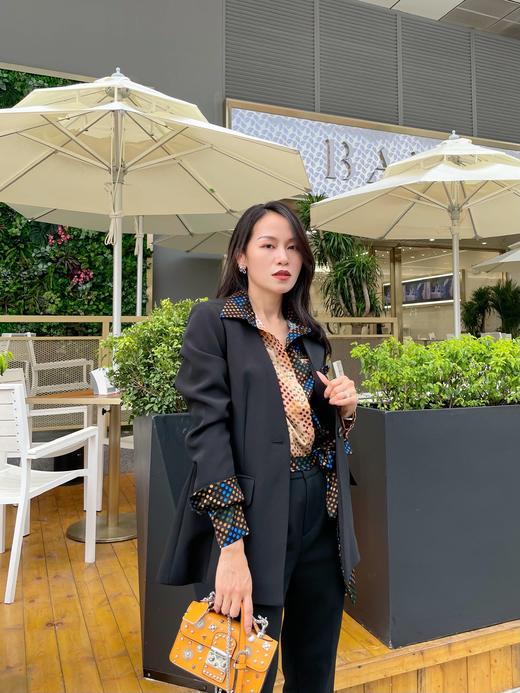 【伯妮斯茵】3A4551--黄栌色、漆黑色时尚气质西服外套 商品图4