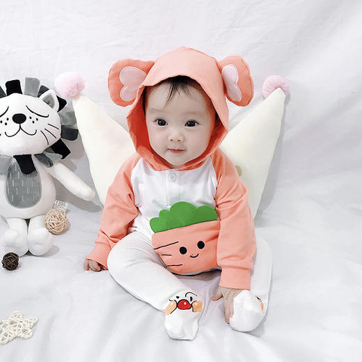 幸福满满 新生儿卡通三角爬服小宝宝立体胡萝卜牛油果连帽哈衣 商品图1