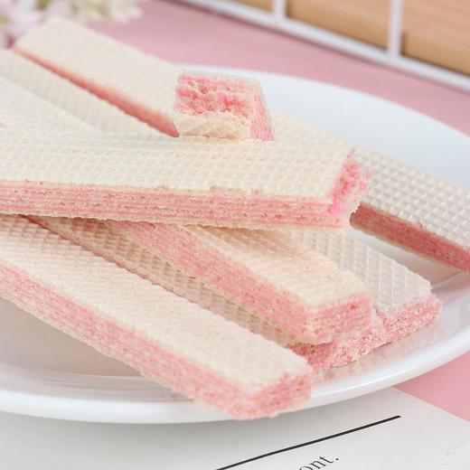 丽芝士纳宝帝草莓威化饼200g 商品图4